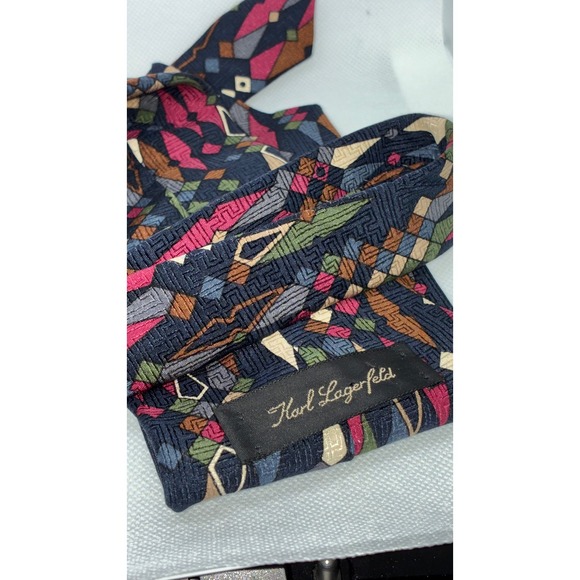 Karl Lagerfeld Mens Silk Tie Blue Pink Geometric Abstract Jacquard Wide Necktie - Picture 6 of 9